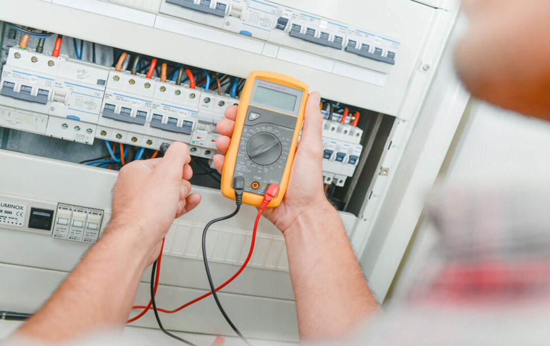 Service & maintenance Service & maintenance